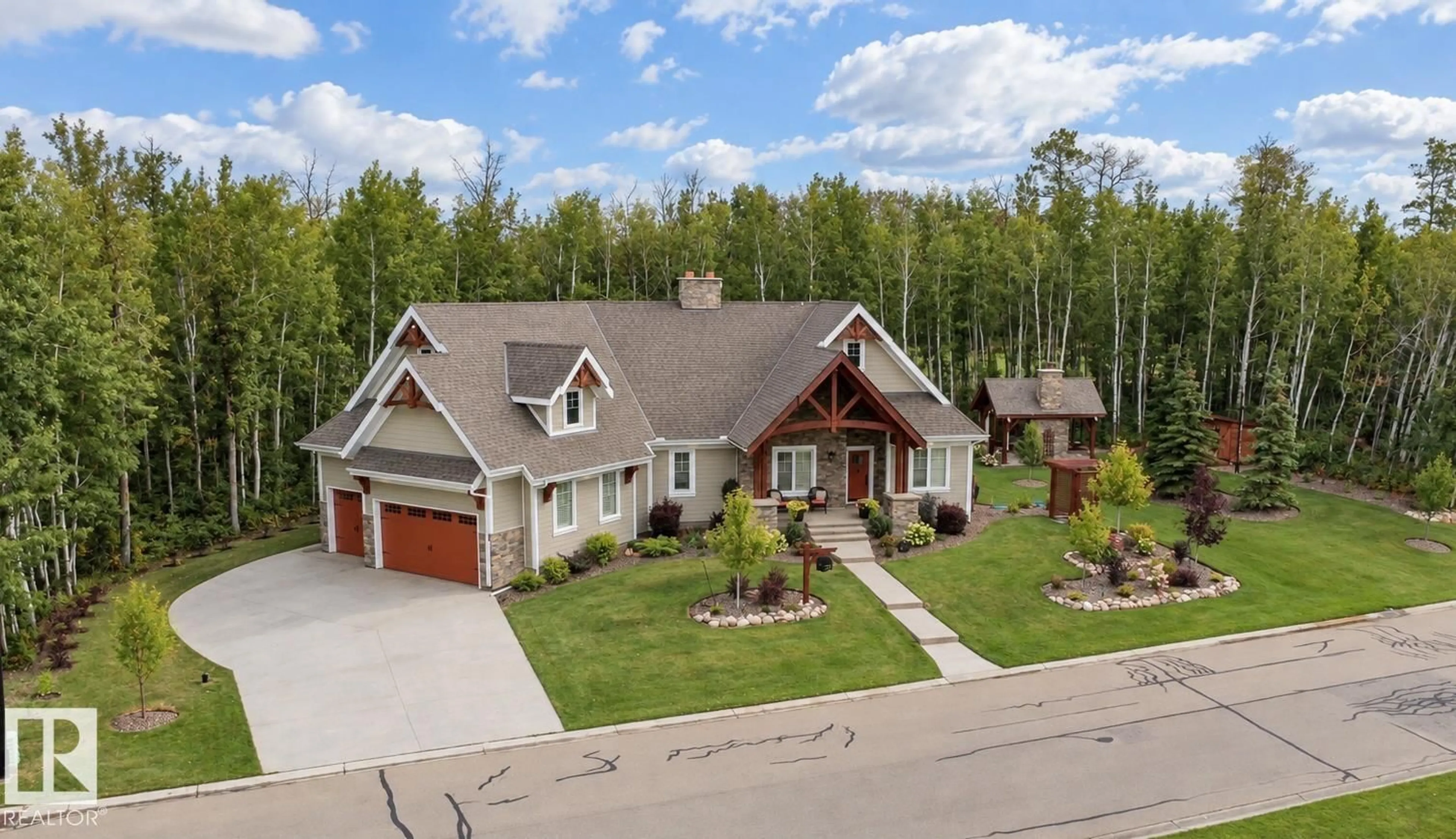 A pic from outside/outdoor area/front of a property/back of a property/a pic from drone, unknown for 51025 - 30 RANGE ROAD 222, Rural Strathcona County Alberta T8C1J5