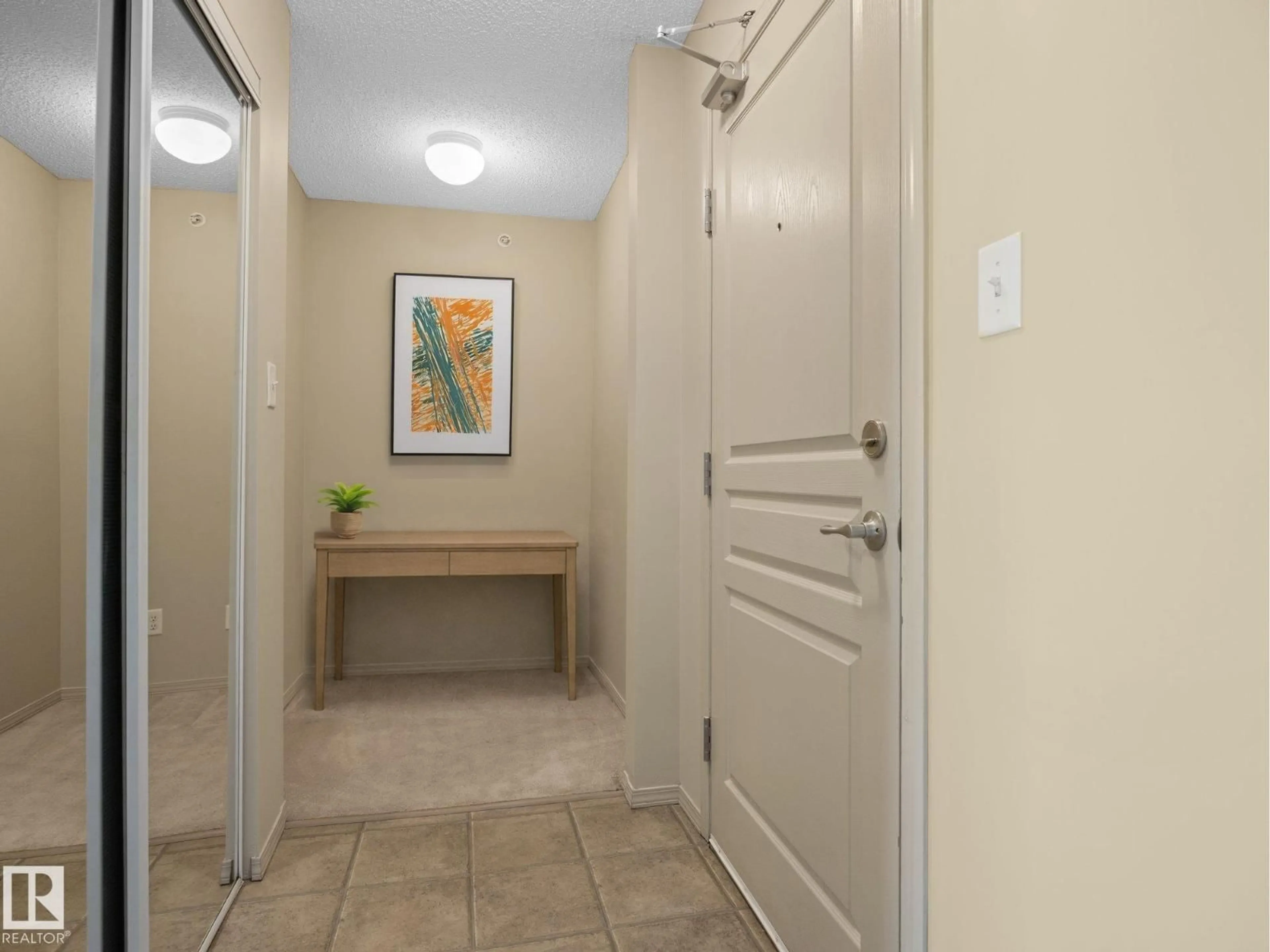 Indoor entryway for #413 - 309 CLAREVIEW STATION DR, Edmonton Alberta T5Y0C5