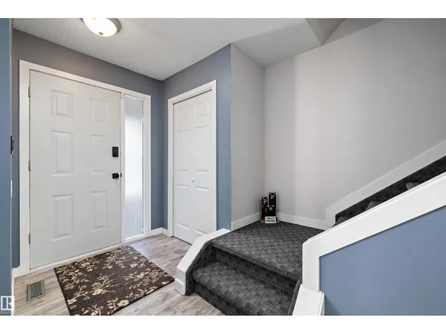 10930 BEAUMARIS RD, Edmonton 3