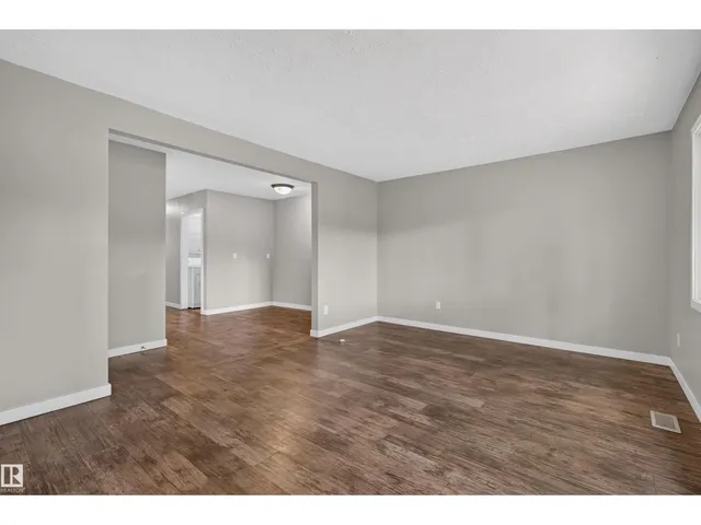 NW - 11819-21 40 ST, Edmonton 2