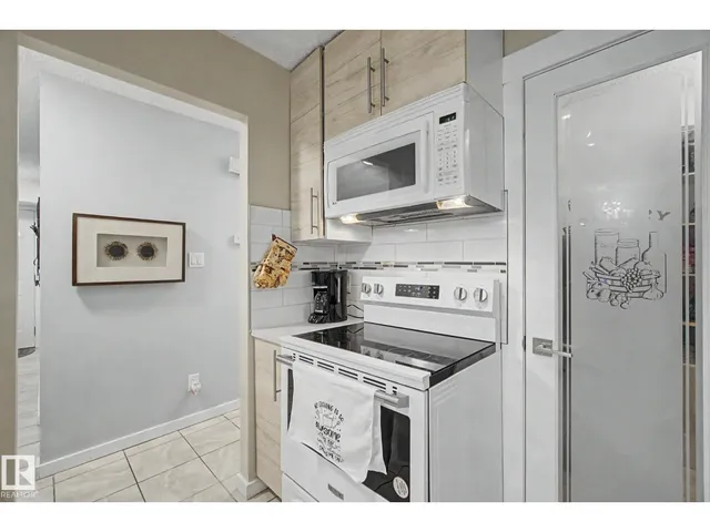 3111 142 AV, Edmonton 5