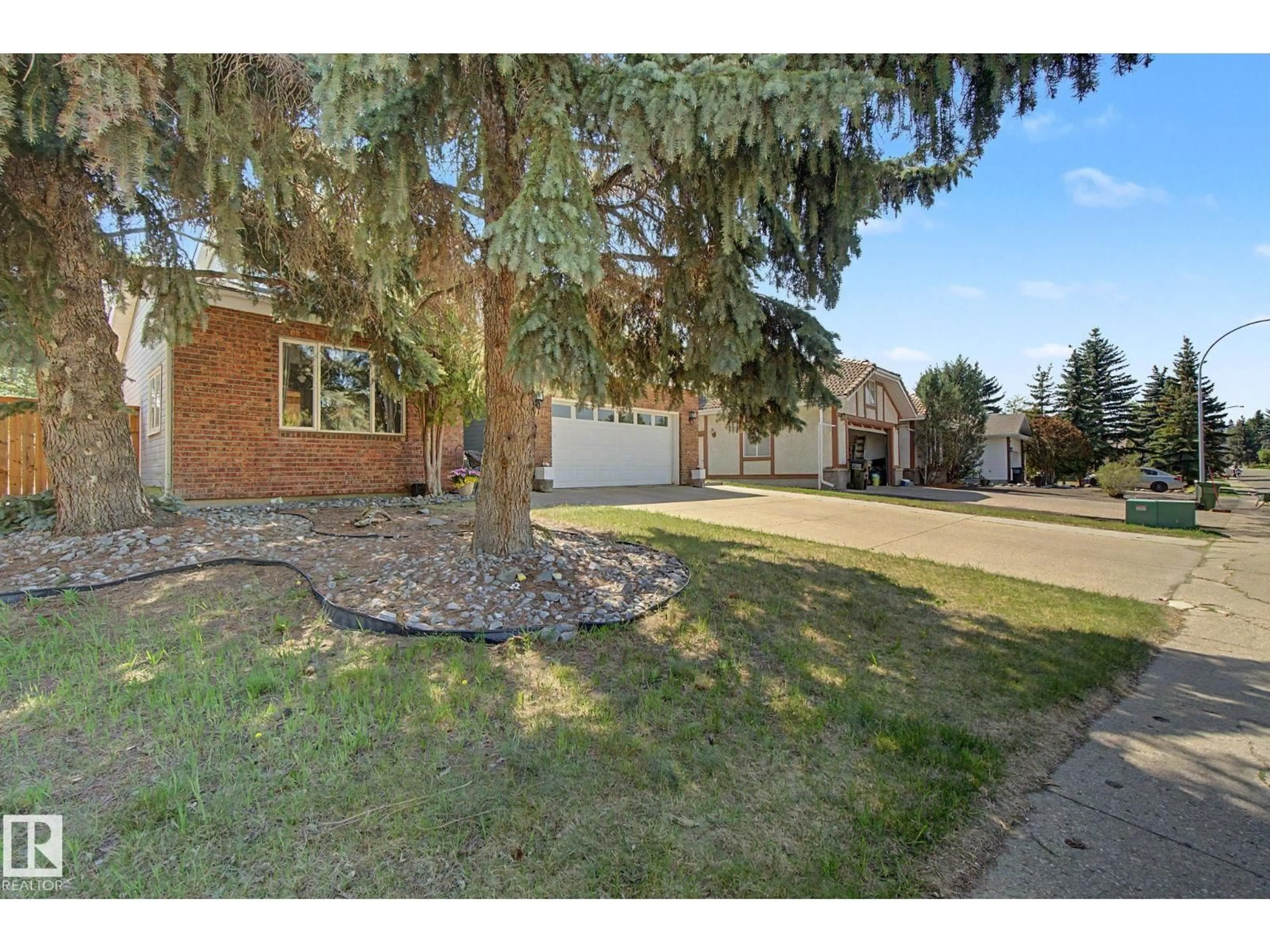 A pic from outside/outdoor area/front of a property/back of a property/a pic from drone, street for 14711 41 AV, Edmonton Alberta T6H5N6