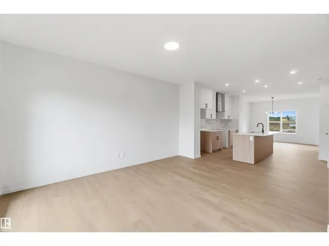 NW NW - 8816 EDGEMONT LI, Edmonton 3