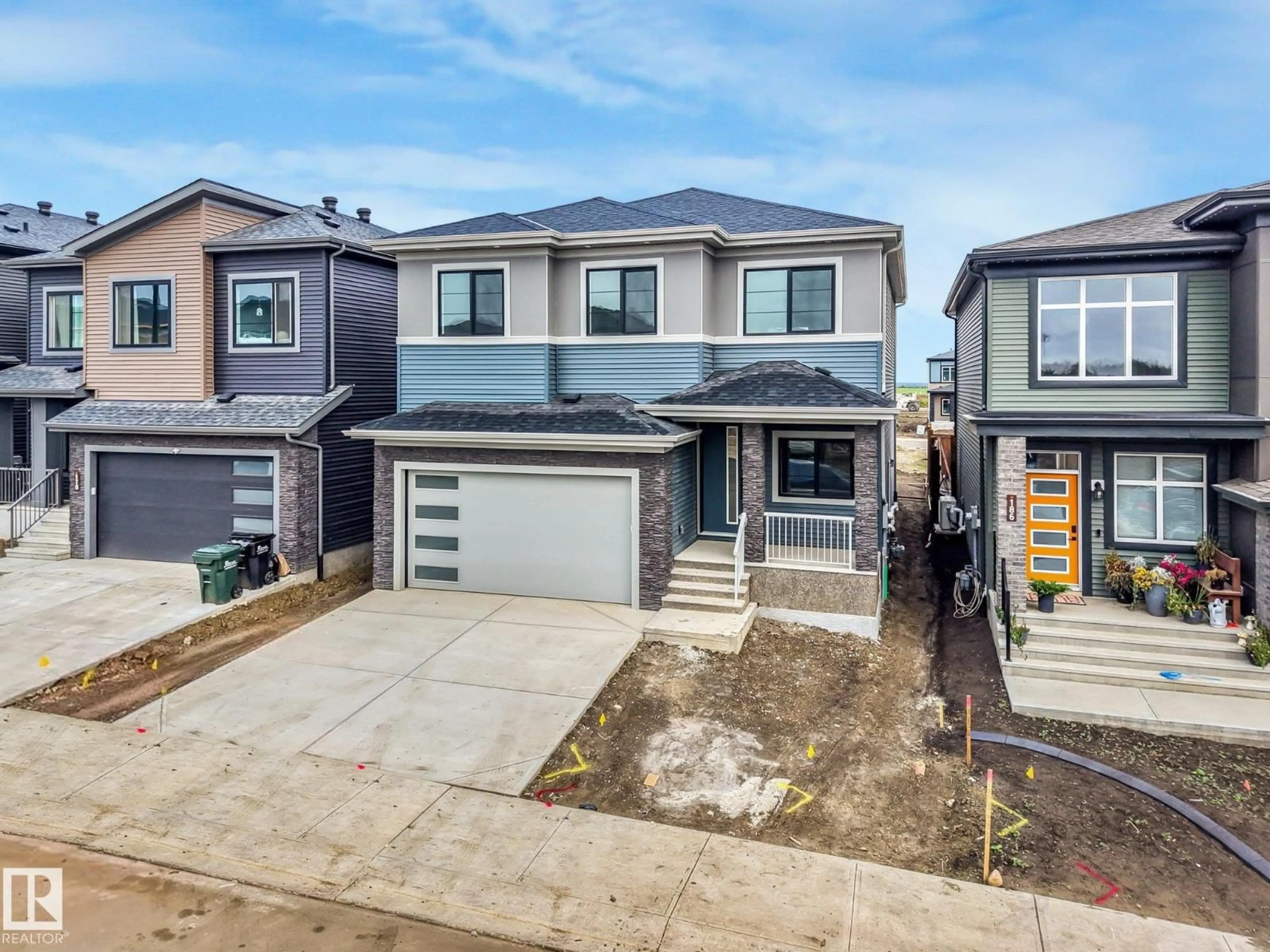 A pic from outside/outdoor area/front of a property/back of a property/a pic from drone, street for 182 CORRAL CIRCLE, Sherwood Park Alberta T8H3B9