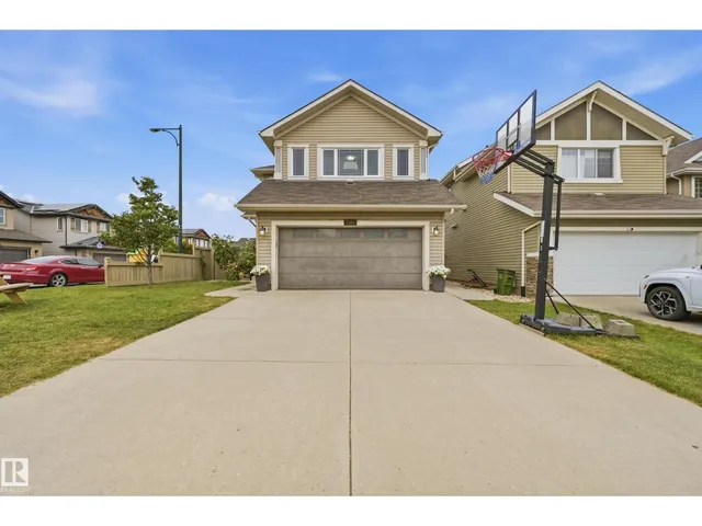 NW - 1564 36 AV, Edmonton 3