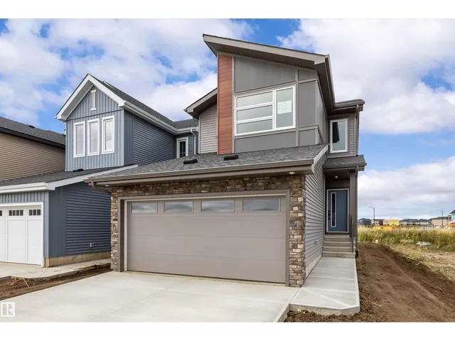 8632 224 ST, Edmonton