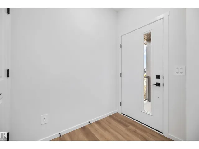 8632 224 ST, Edmonton 3