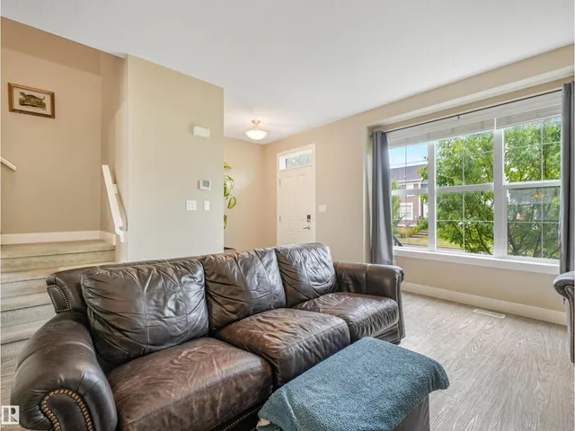 NW - 2113 24 ST, Edmonton 3
