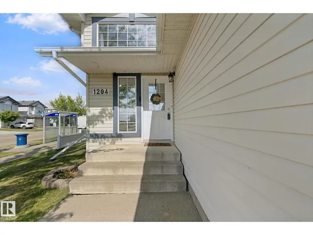 NW - 1204 KLARVATTEN CT, Edmonton 5