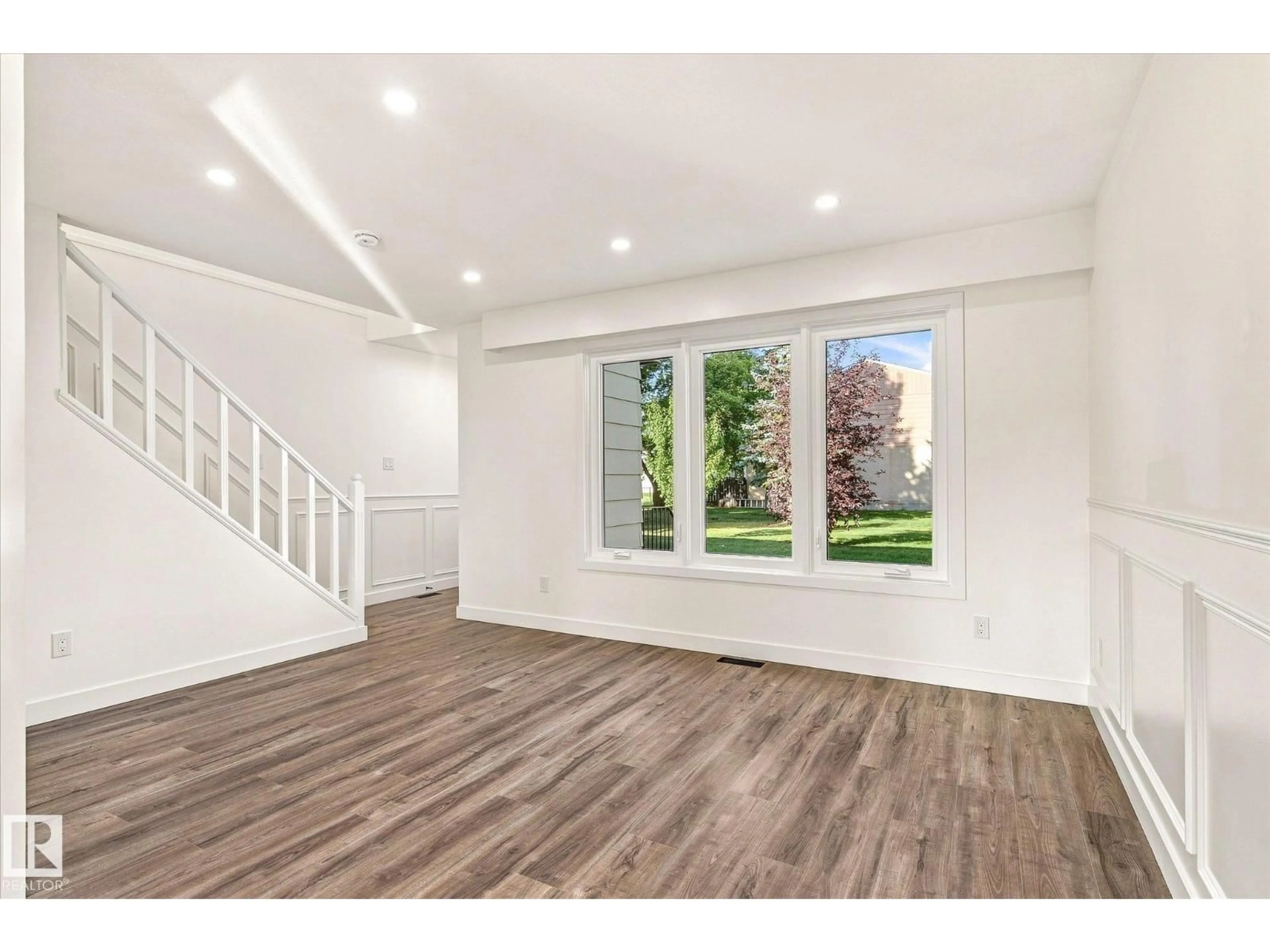 A pic of a room for NW - 17325 85 AV, Edmonton Alberta T5T0P7