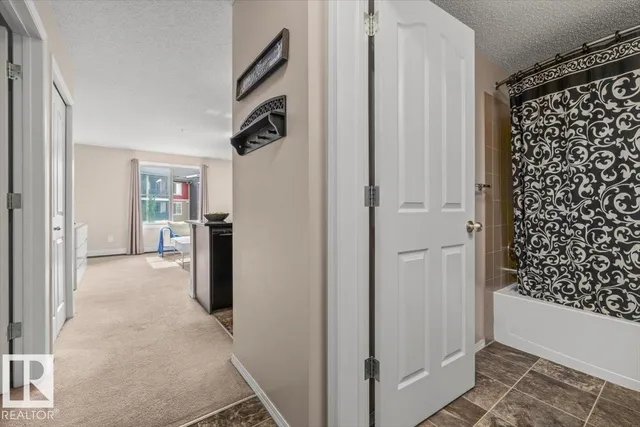 1070 - 315 MCCONACHIE BV, Edmonton 2