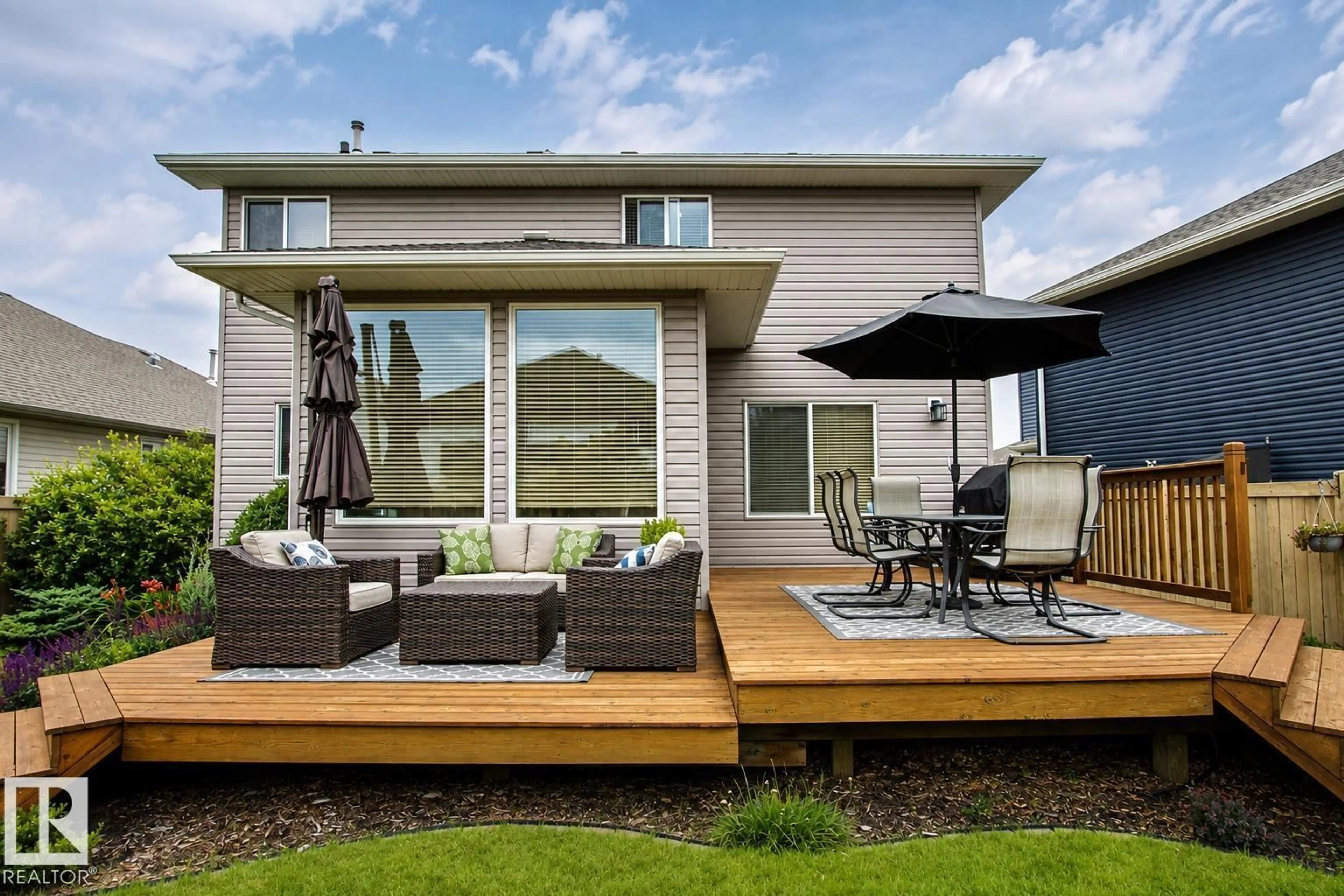 Patio, street for 93 RIDGEBROOK CL, Sherwood Park Alberta T8A6L9