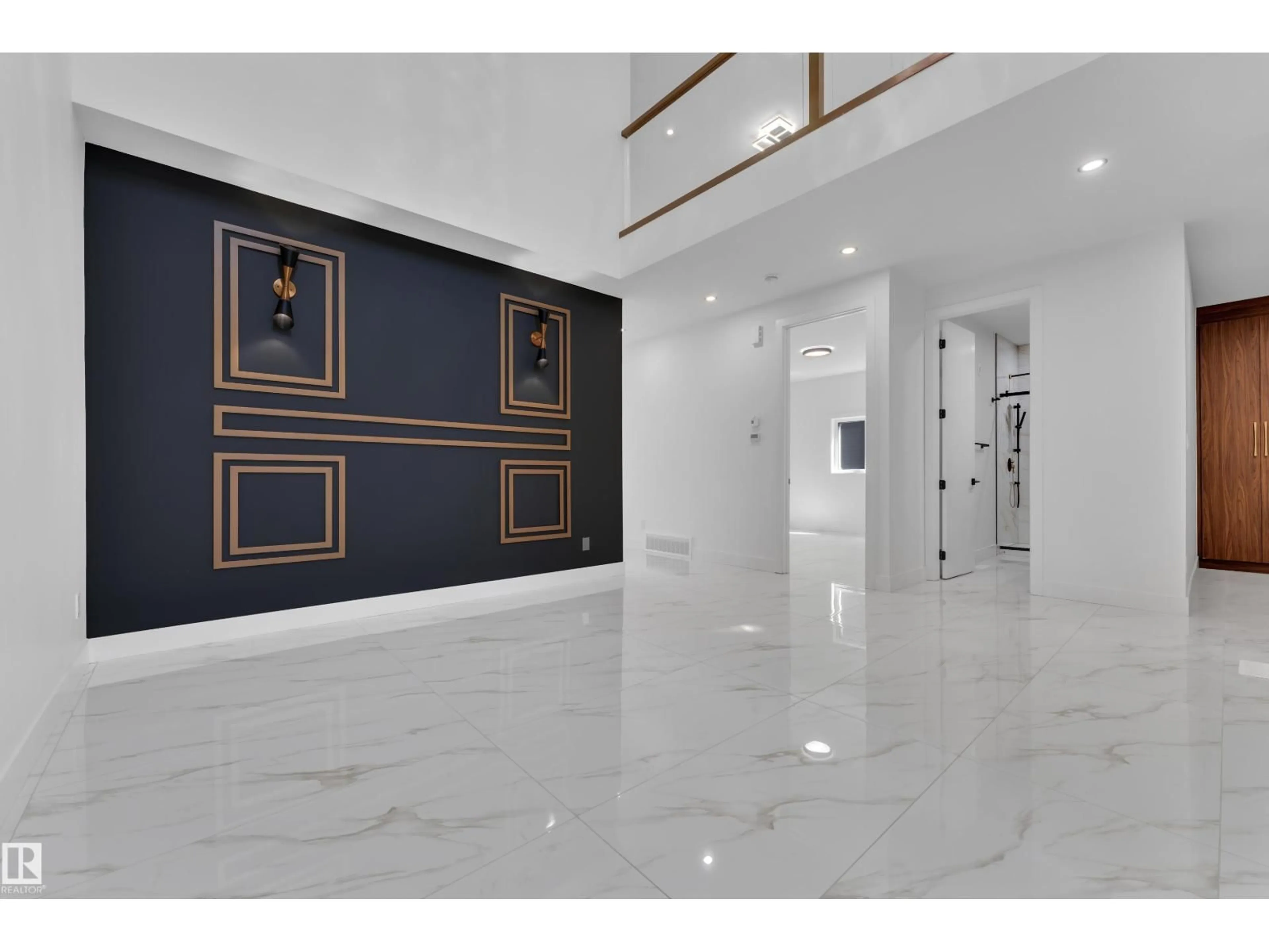 Indoor foyer for 2258 63 AV, Rural Leduc County Alberta T4X0K5
