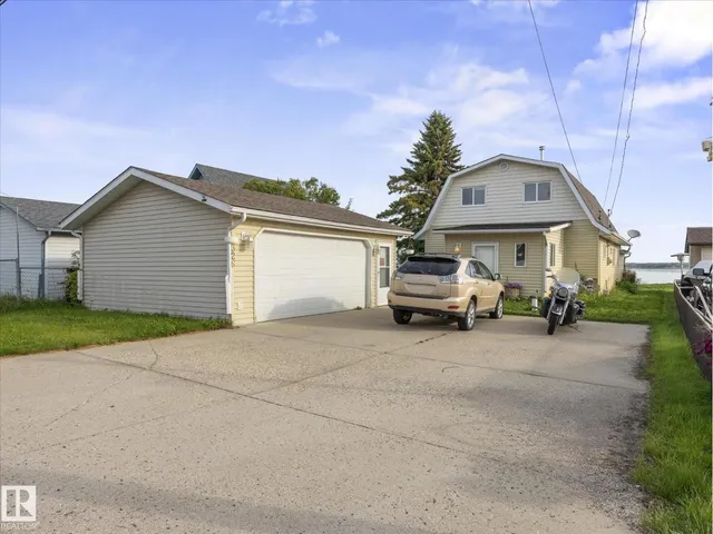 6326 50 AV, Rural Lac Ste. Anne County 2