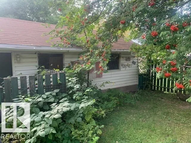 NW - 11950 53 ST, Edmonton 4