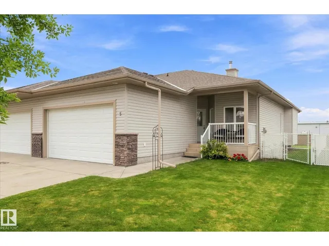 5 FOLKSTONE PL, Stony Plain