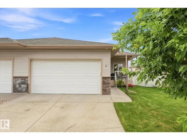 5 FOLKSTONE PL, Stony Plain 2