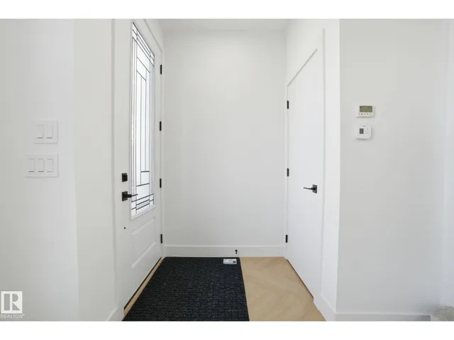 10124 82 ST, Edmonton 3