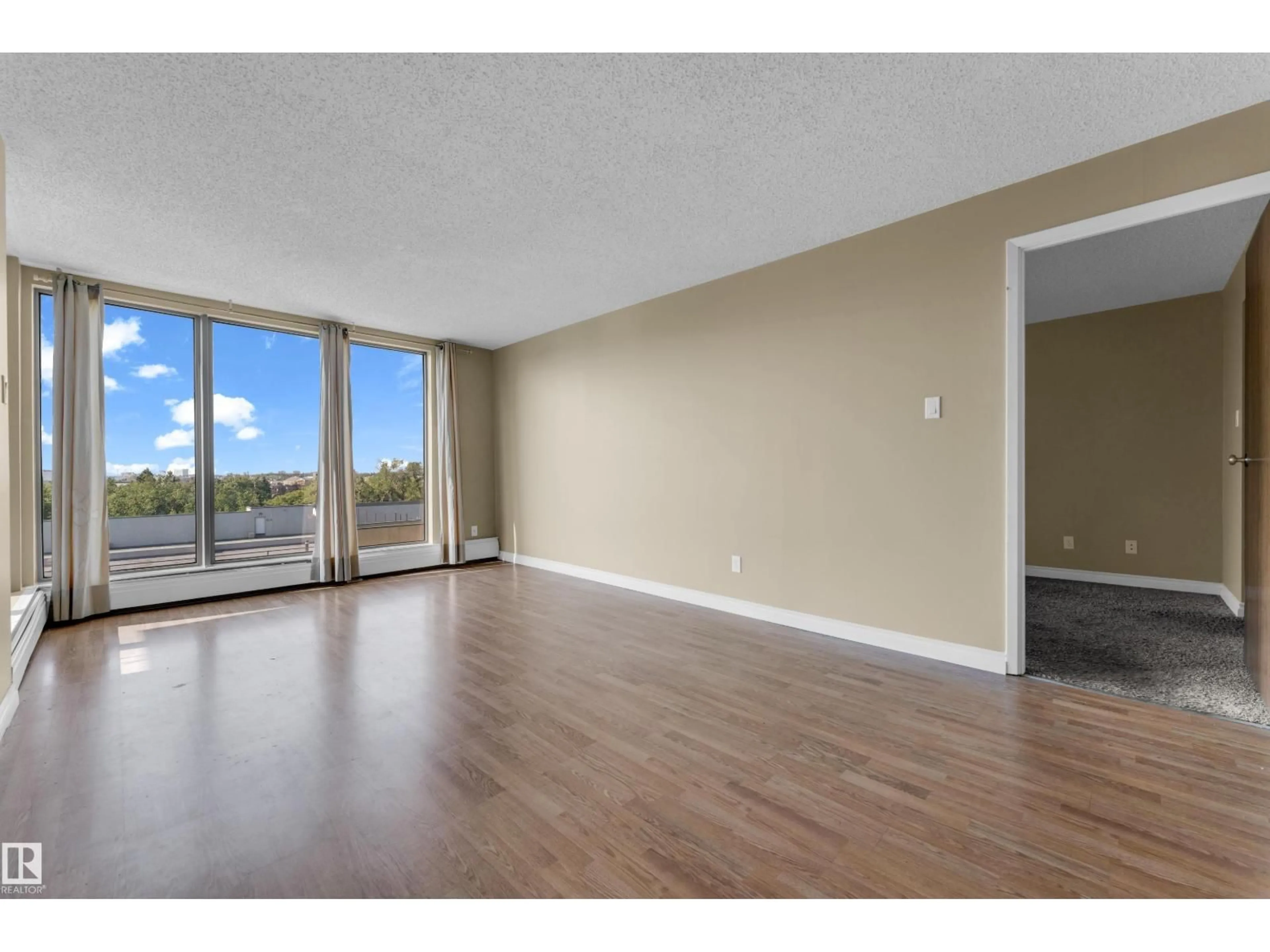 A pic of a room for 10149 - 608 SASKATCHEWAN DR, Edmonton Alberta T6E6B6
