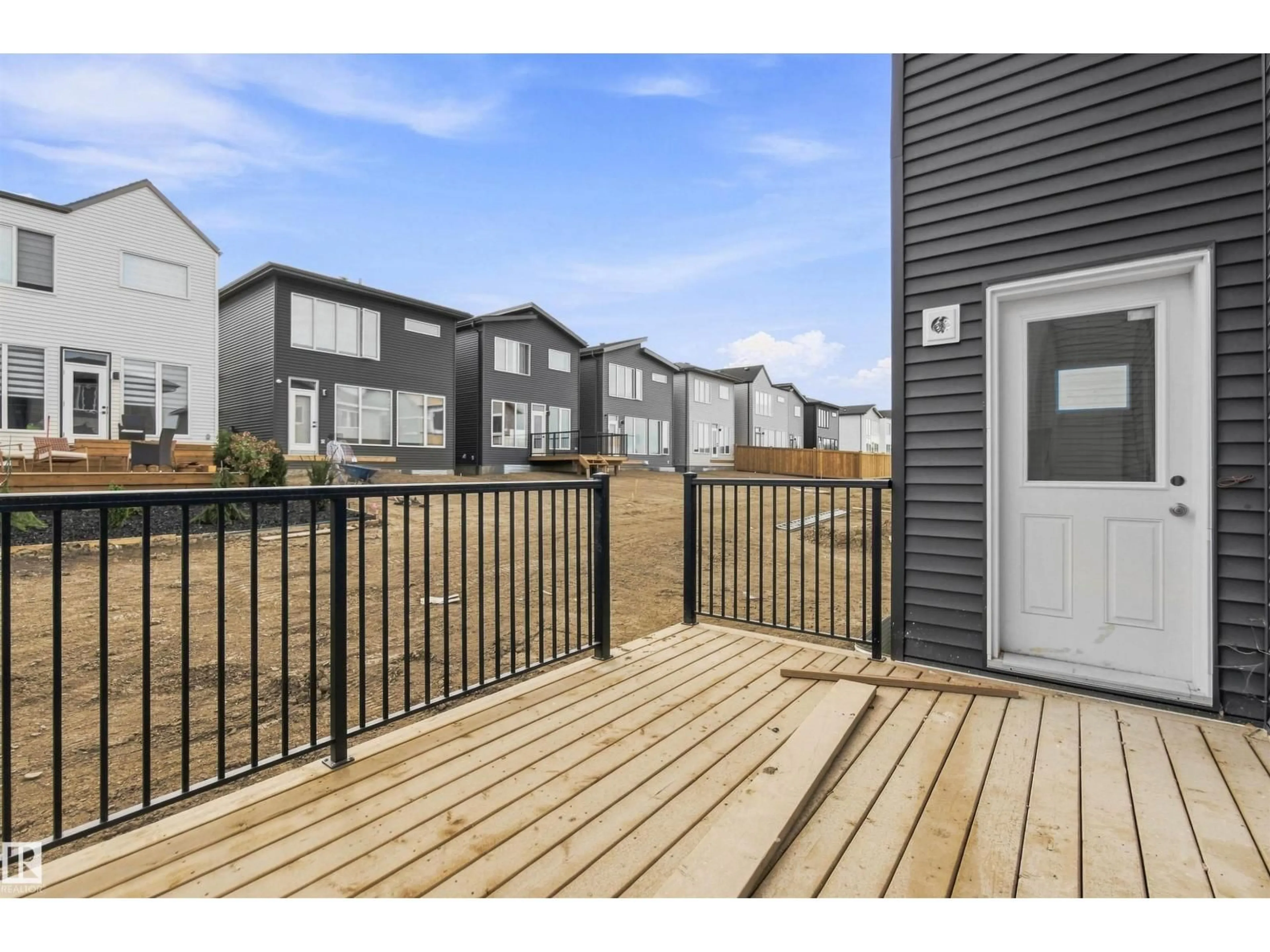 Patio, unknown for SW - 7813 KIPNES LI, Edmonton Alberta T6W0A6