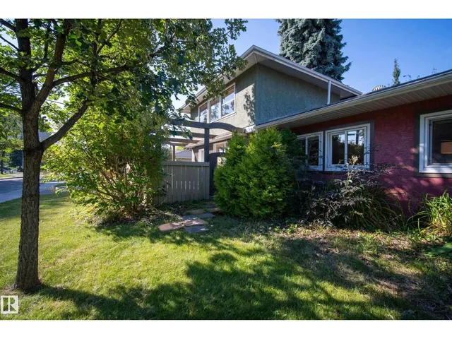 11603 72 AV, Edmonton 5