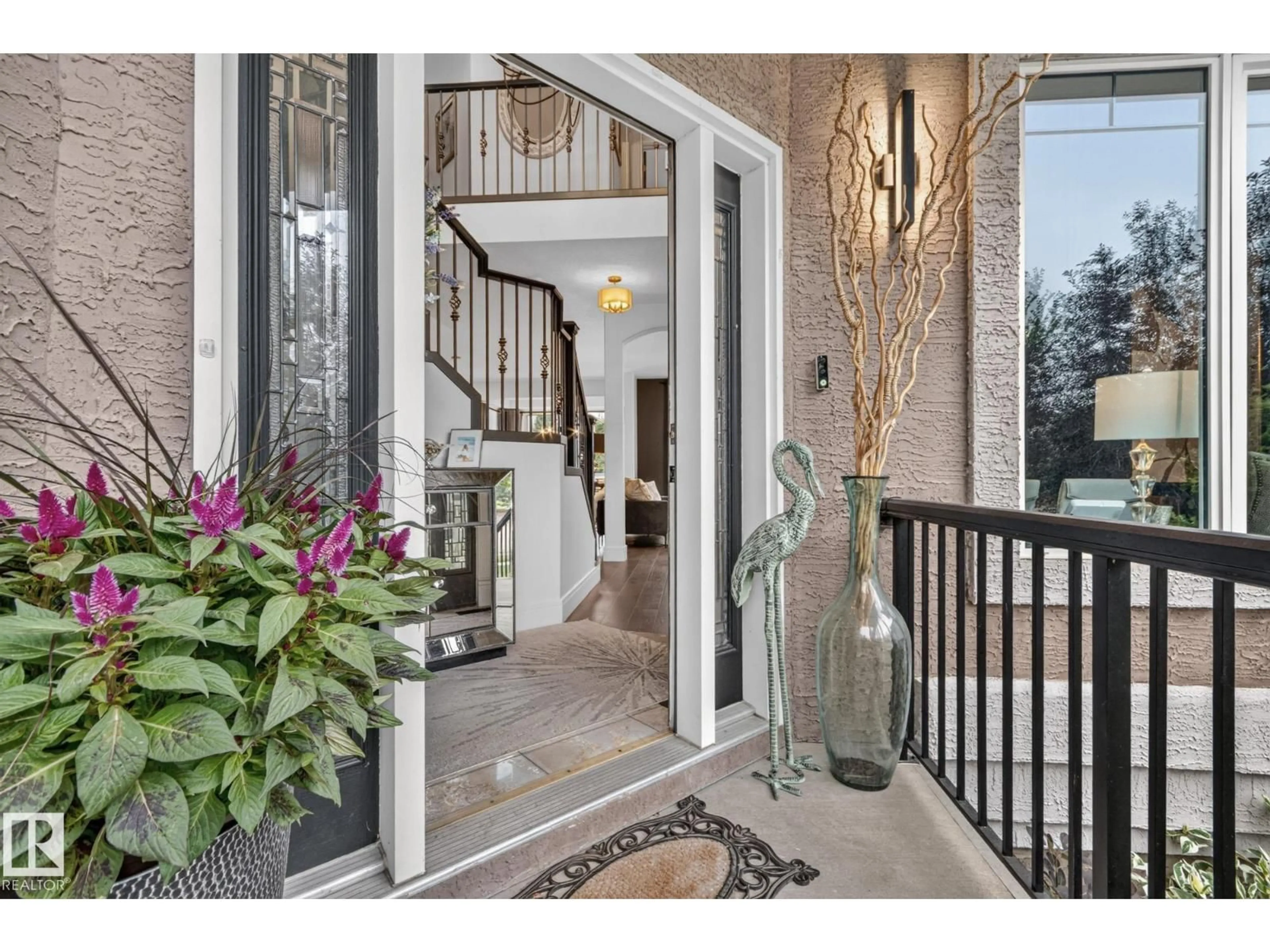 Indoor entryway for 3102 MONTROSE BV, Beaumont Alberta T4X0C1