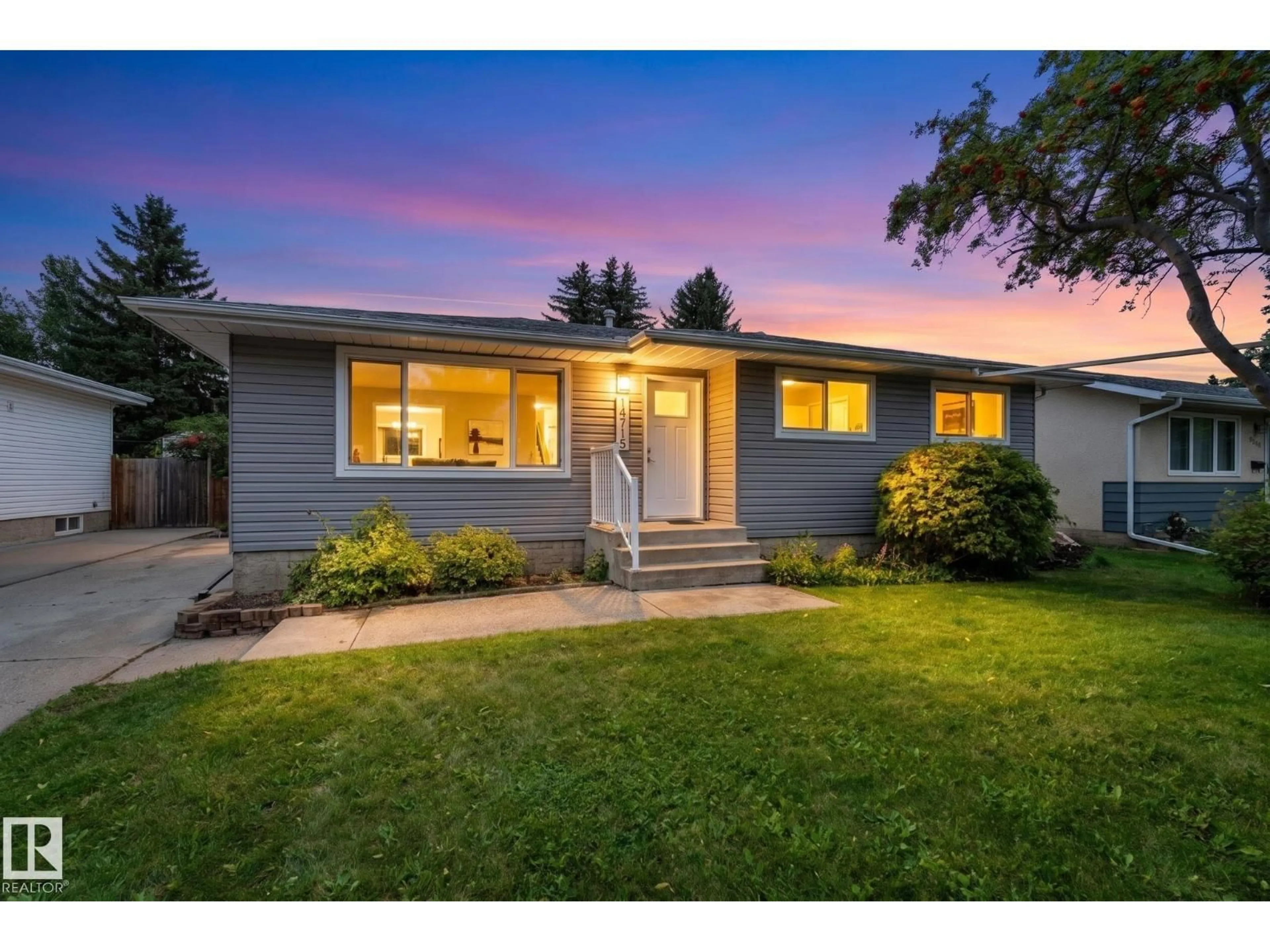 Home with vinyl exterior material, street for NW - 14715 62 ST, Edmonton Alberta T5A2A9