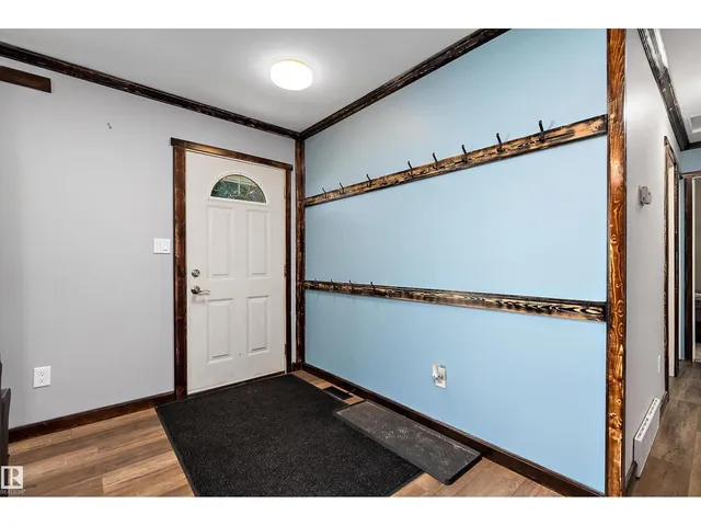 3520 39 ST, Leduc 2