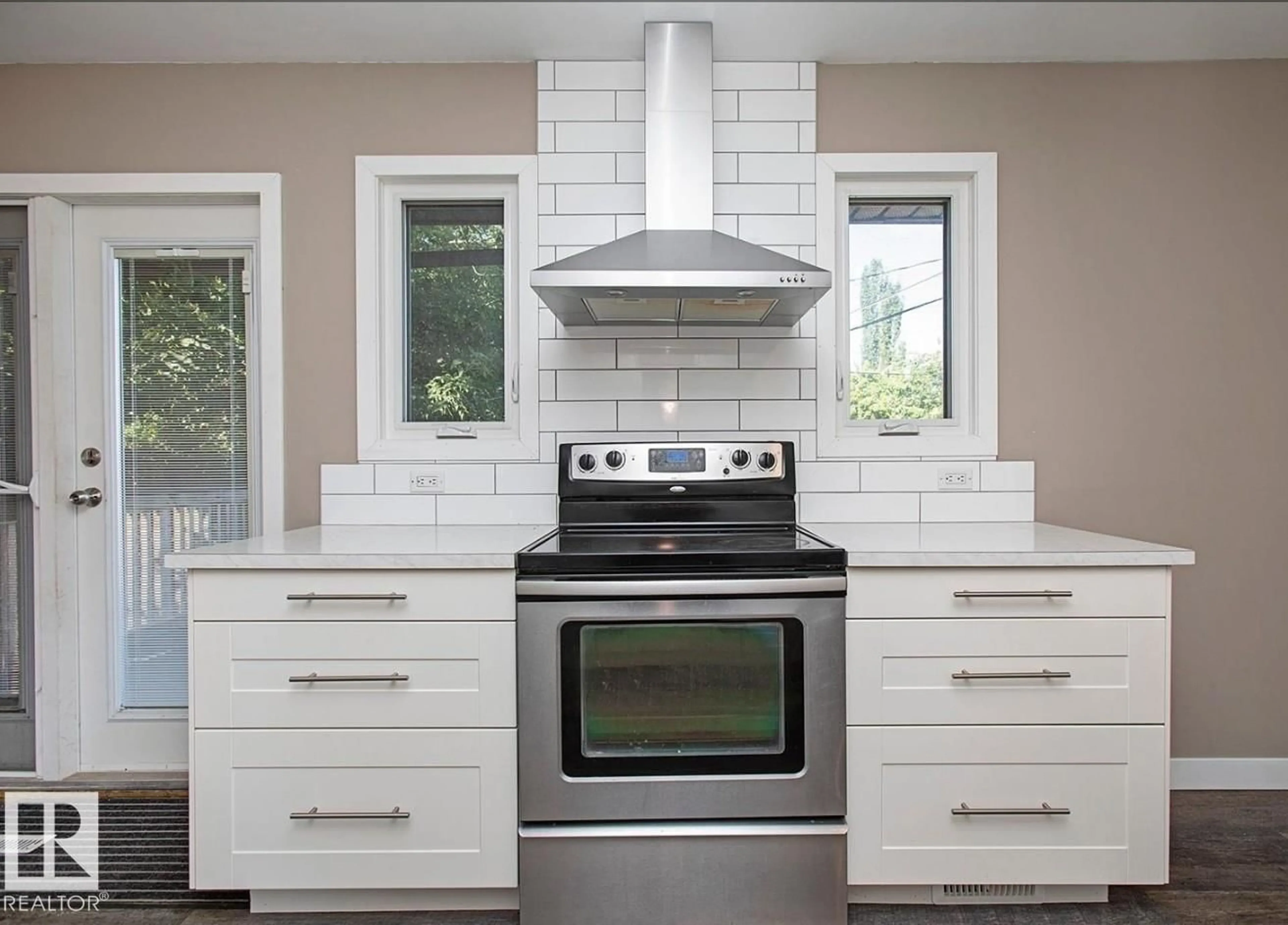 Contemporary kitchen, ceramic/tile floor for 9072 52 ST, Edmonton Alberta T6B1G2