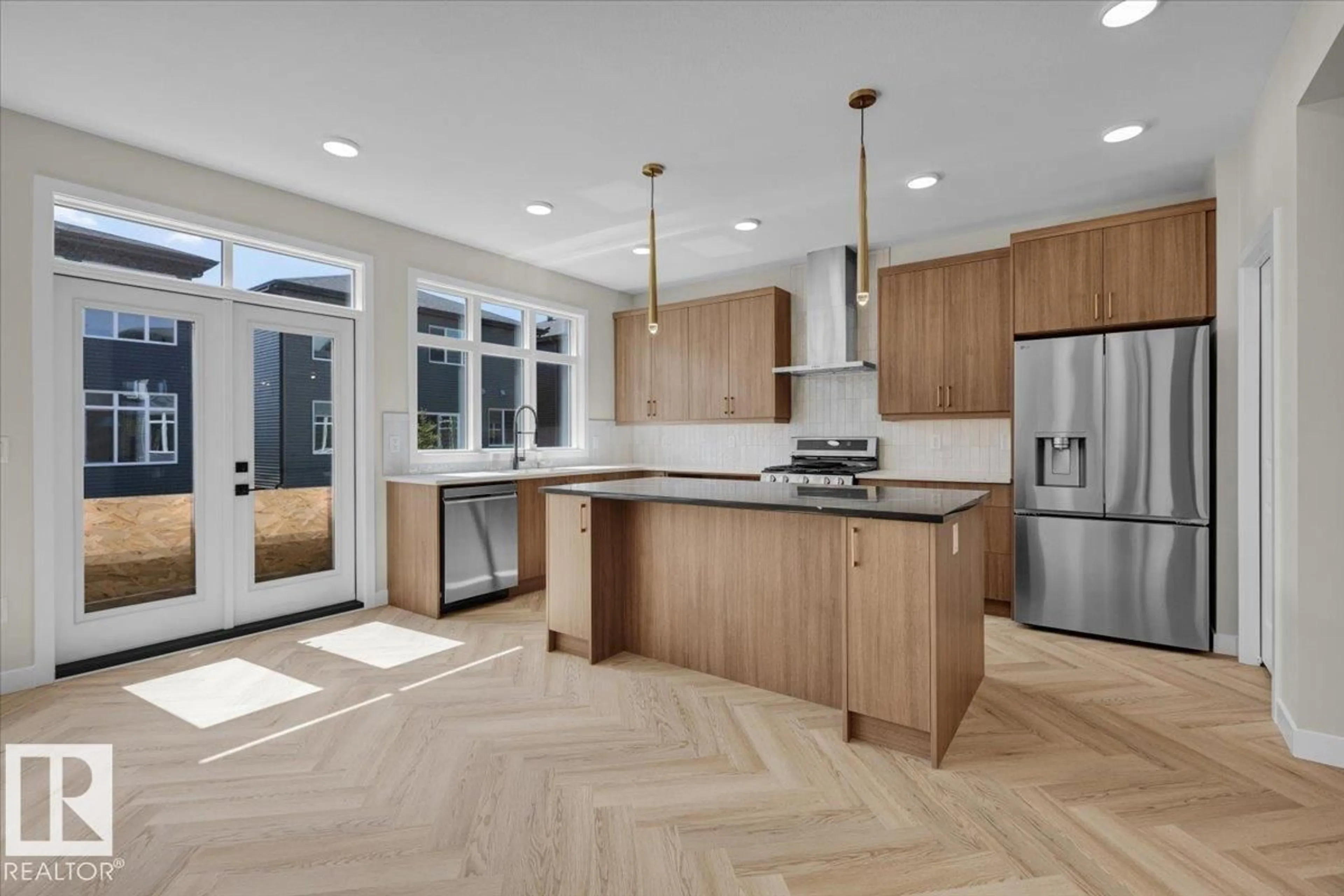 Open concept kitchen, unknown for SW - 5812 KOOTOOK LI, Edmonton Alberta T6W4Z6