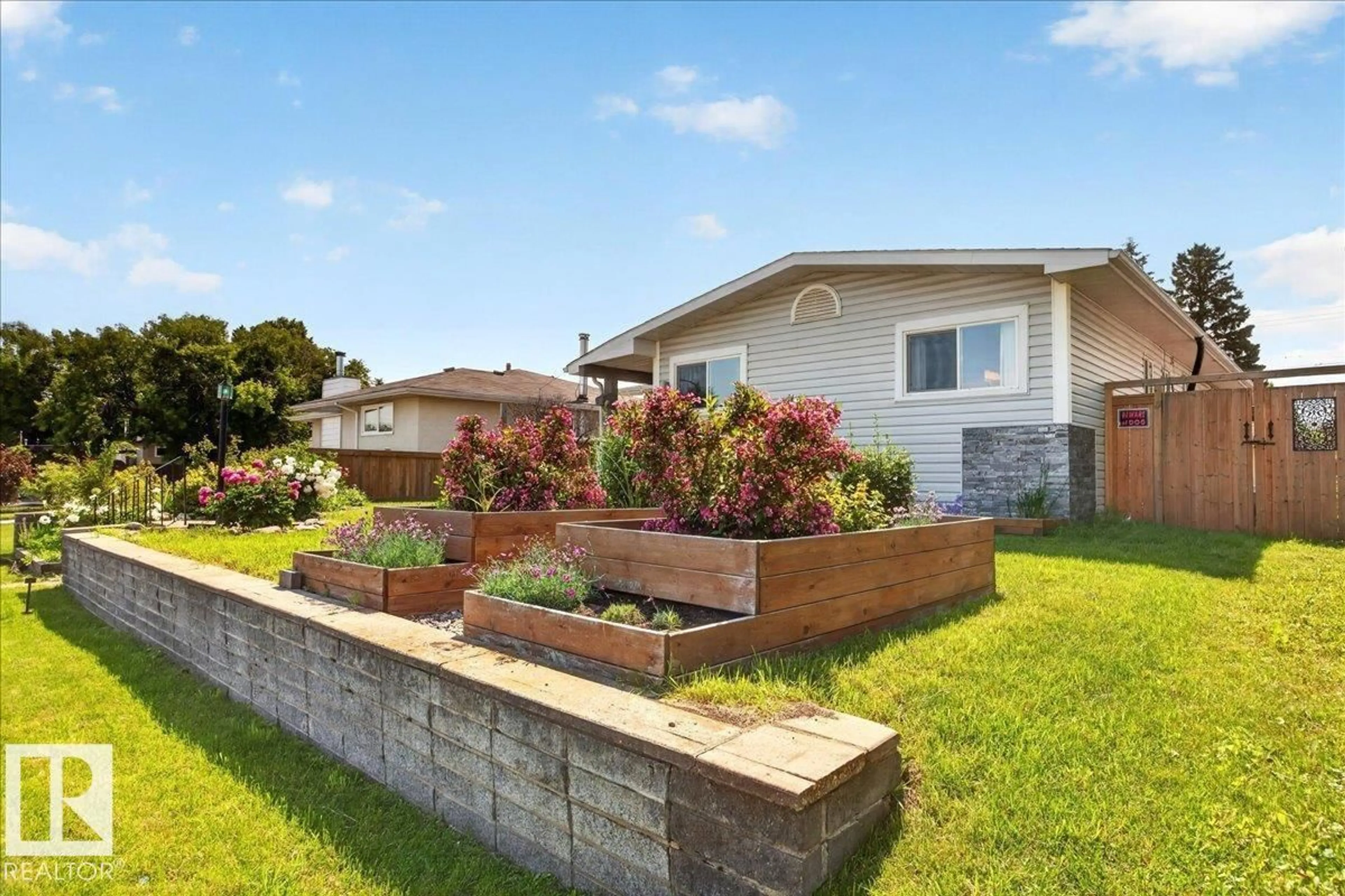 Unknown for 5211 94A AV, Edmonton Alberta T6B0Y6