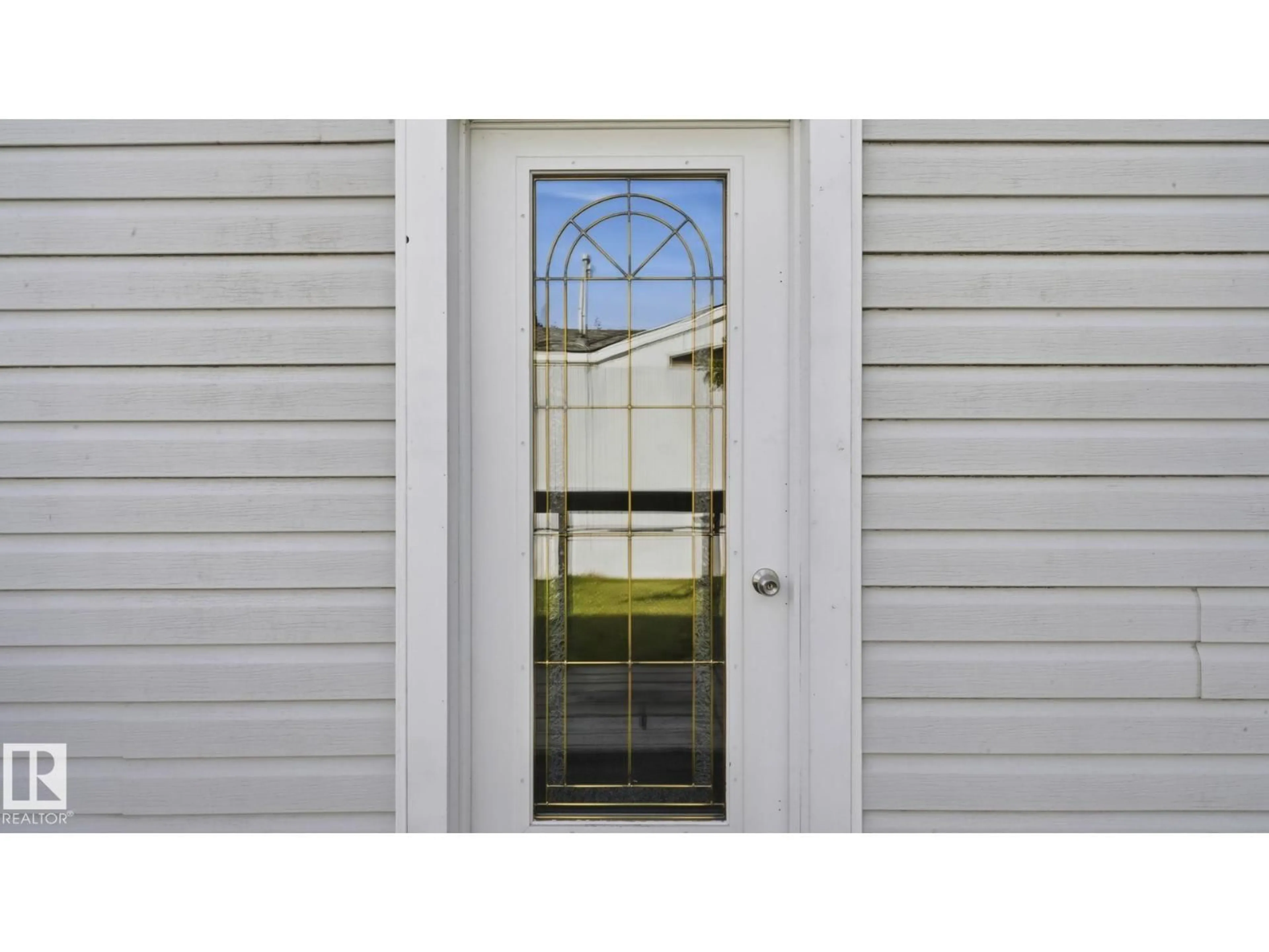 Home with vinyl exterior material, unknown for 1035 LAKELAND CR, Sherwood Park Alberta T8H1K7