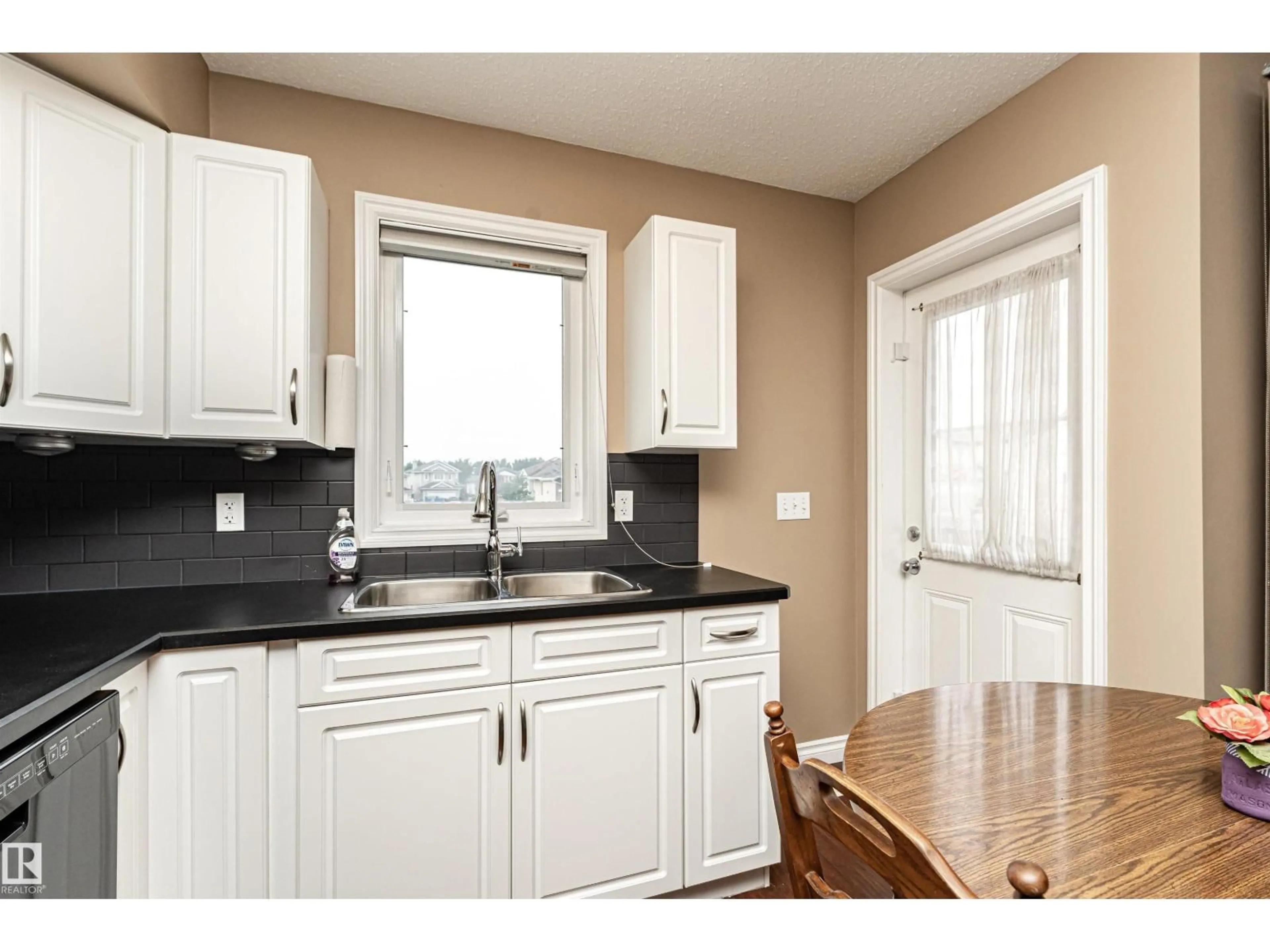 Standard kitchen, unknown for 171 BRINTNELL BV, Edmonton Alberta T5Y0C6