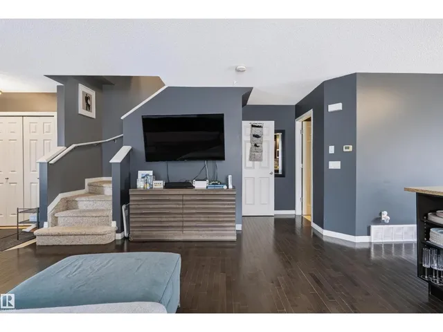 #155 - 1804 70 ST, Edmonton 3