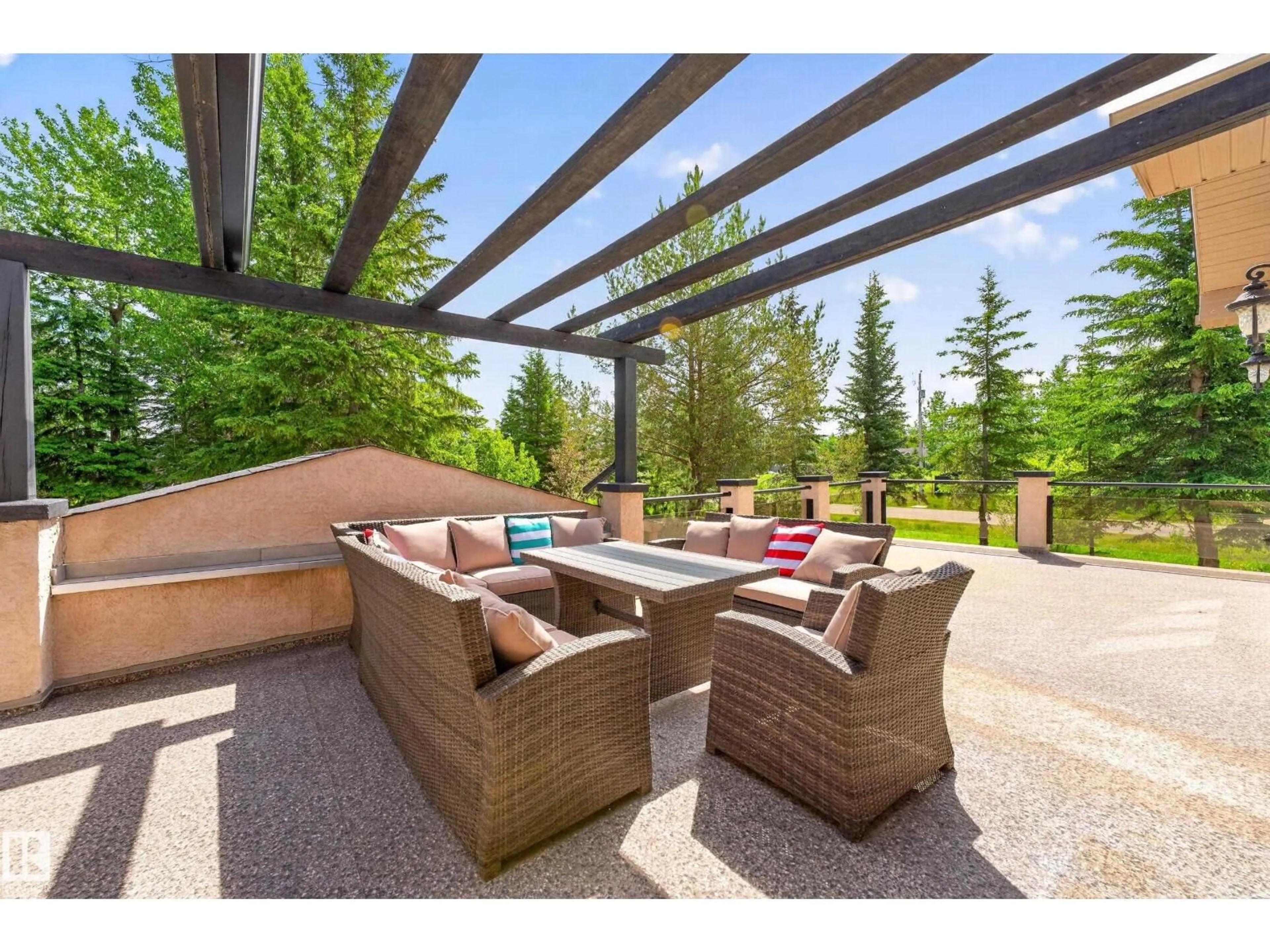 Patio, unknown for 53305 - 86 RANGE ROAD 273, Rural Parkland County Alberta T7X3N3