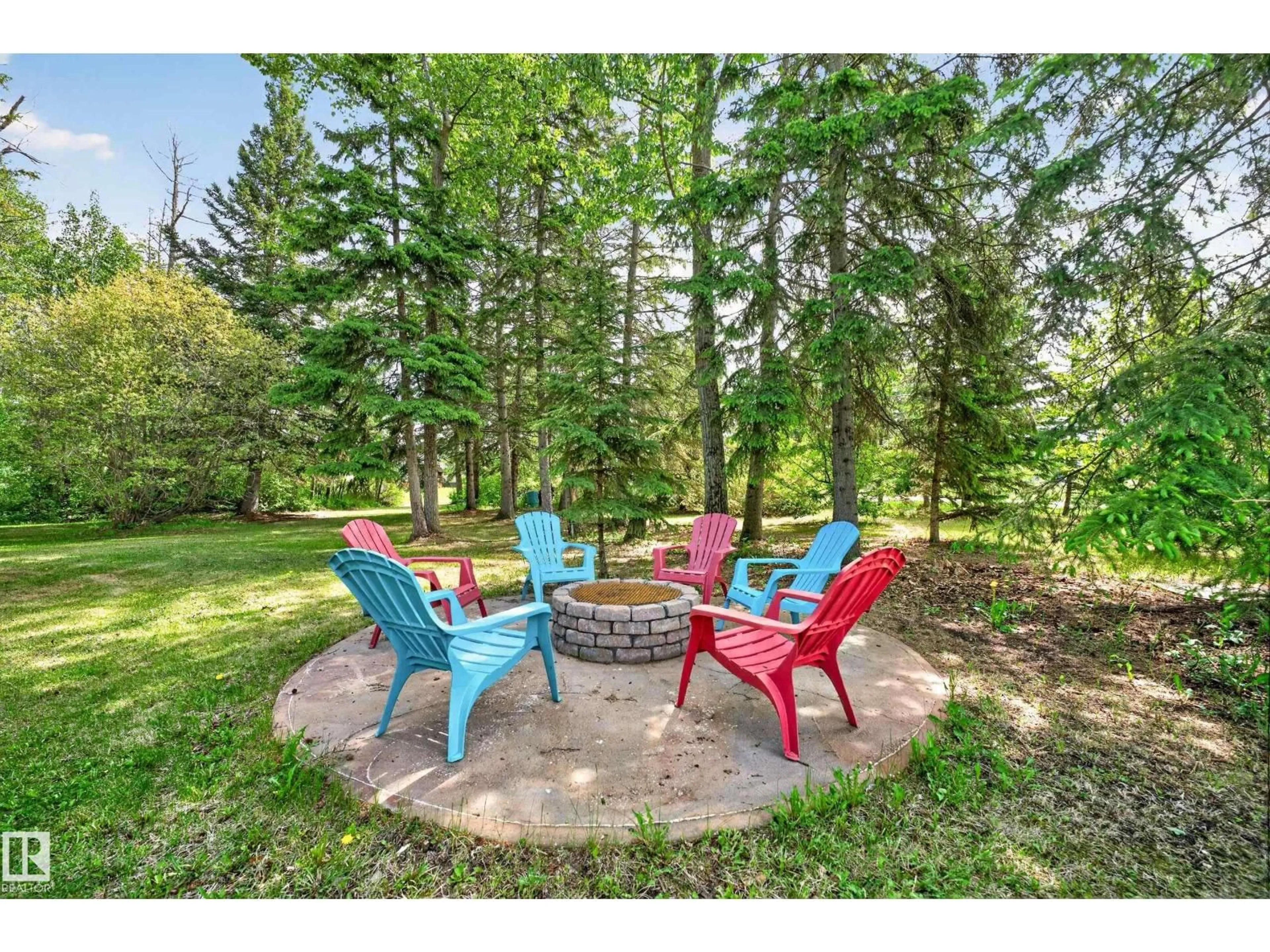 Patio, forest/trees view for 53305 - 86 RANGE ROAD 273, Rural Parkland County Alberta T7X3N3