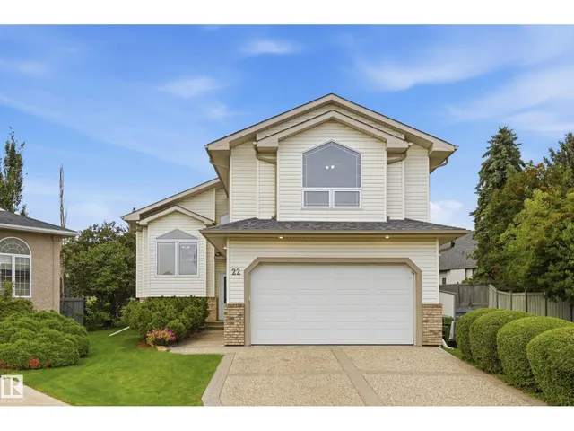 22 OSBORNE CL, St. Albert 2