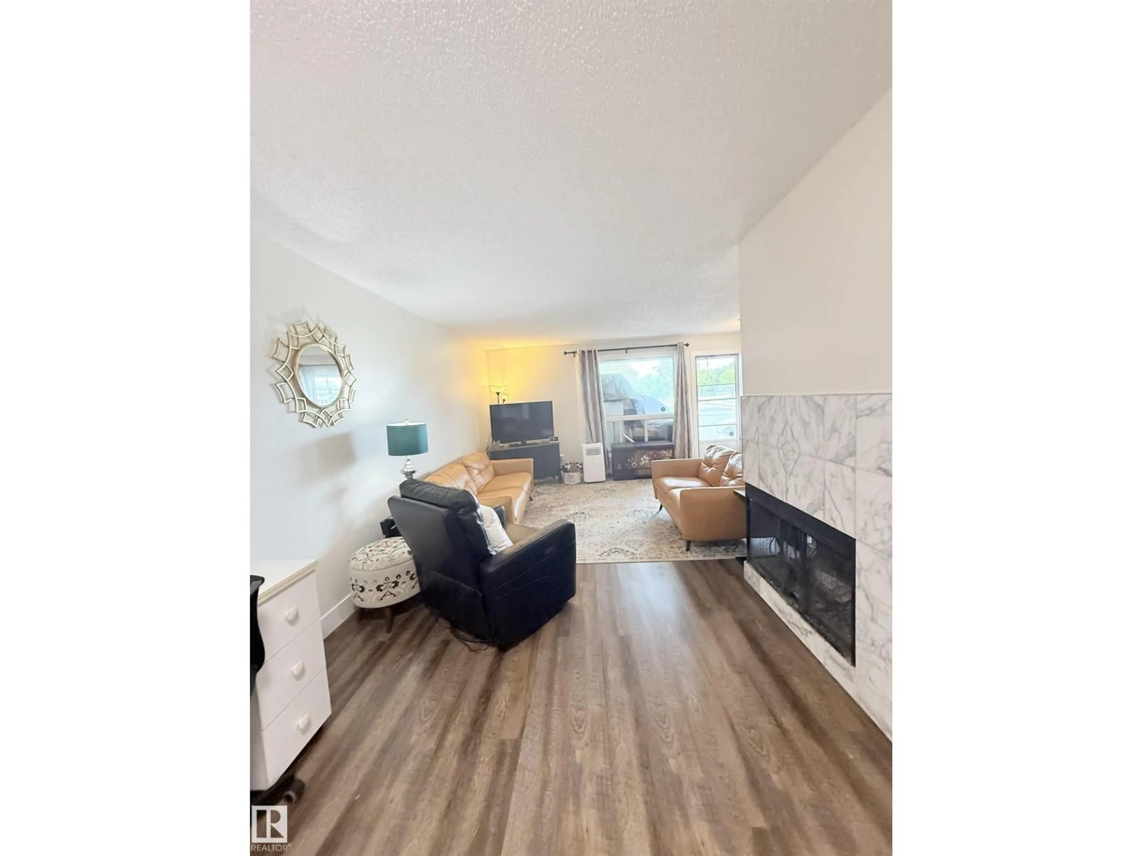 A pic of a room for #89 - 2703 79 ST, Edmonton Alberta T6K3Z6