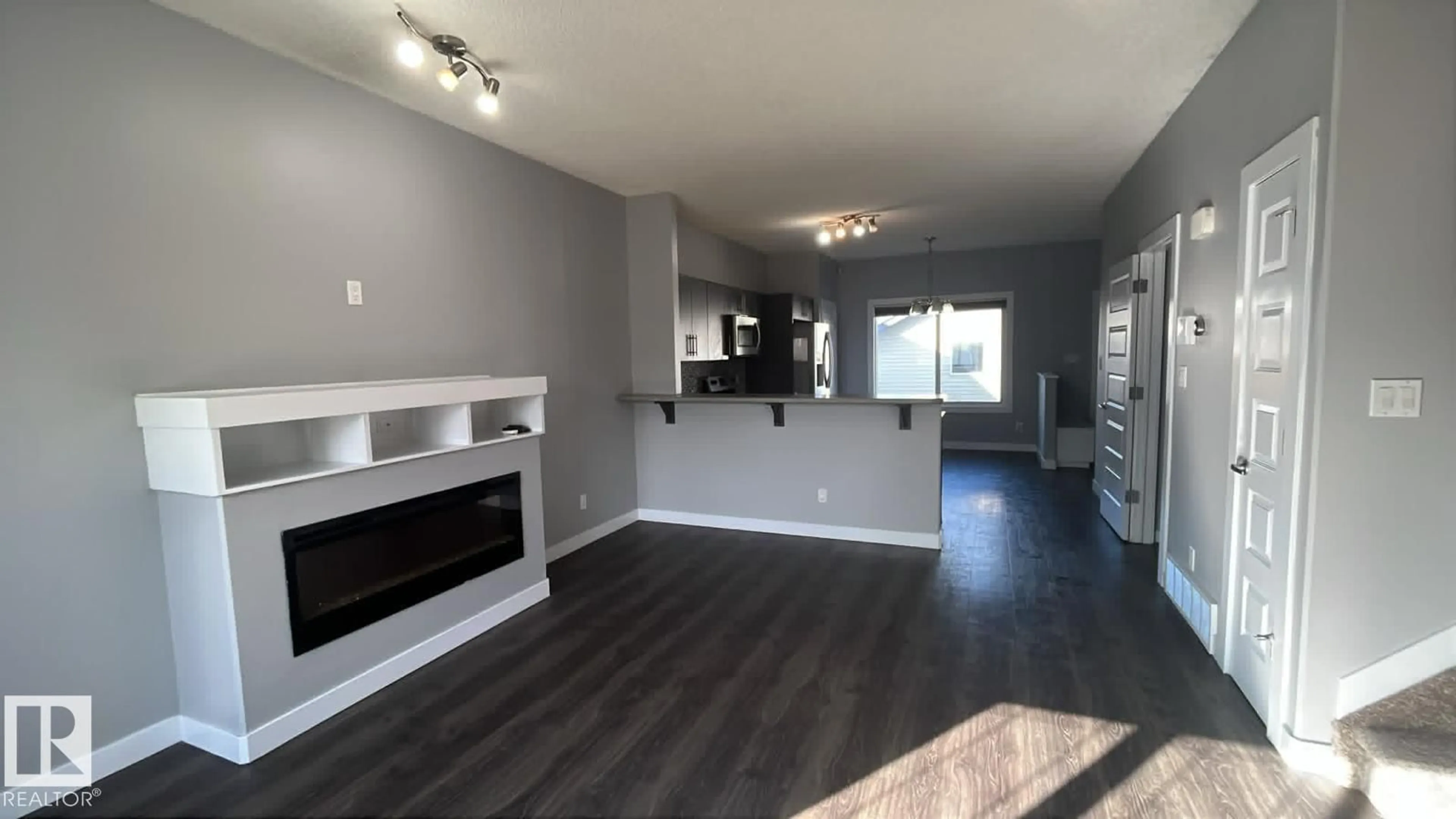 A pic of a room for 1470 33 ST, Edmonton Alberta T6T0V1