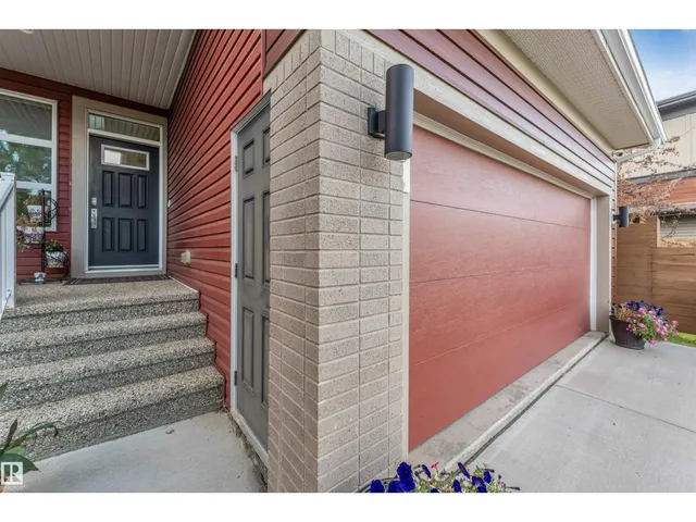 SW SW - 718 CHARLESWORTH WY, Edmonton 5