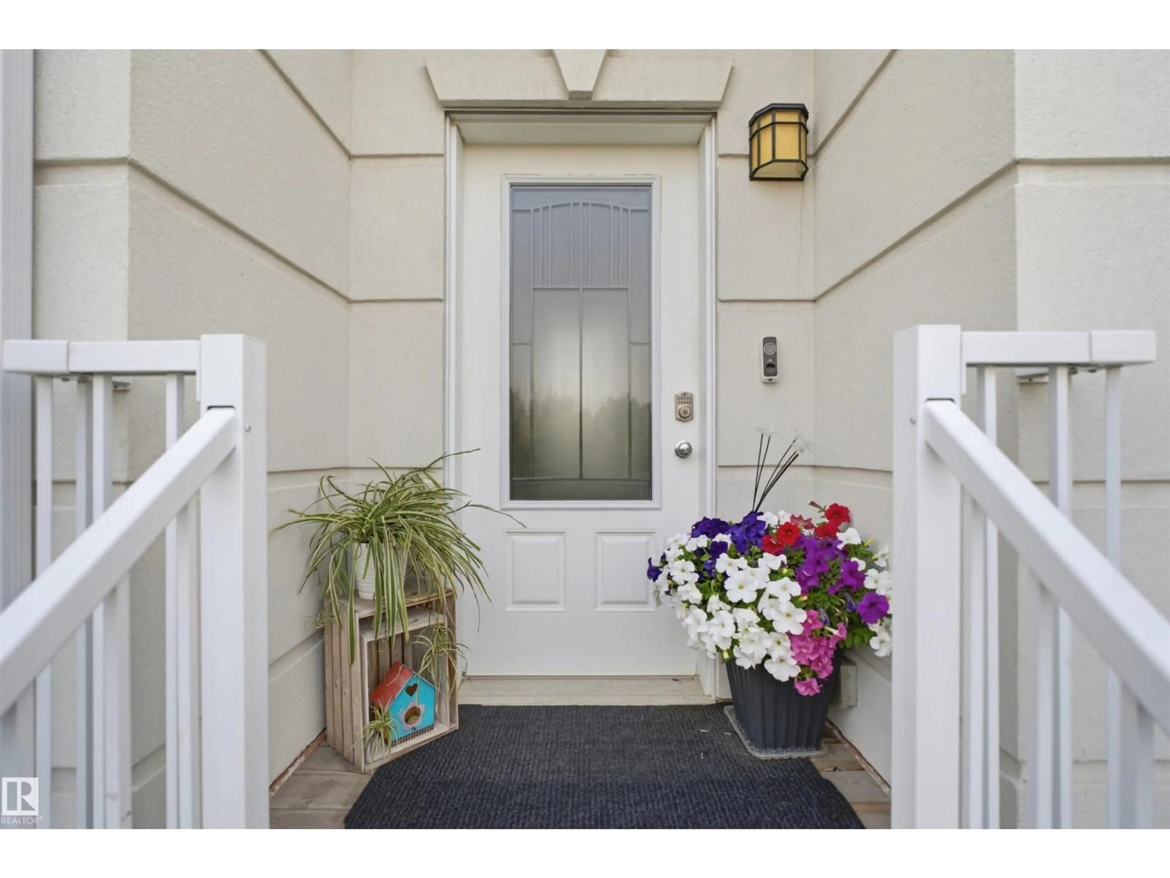 Indoor entryway for SW - 22 723 172 ST, Edmonton Alberta T6W2N6