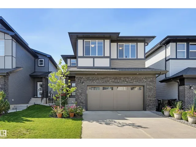 724 KINGLET BV, Edmonton