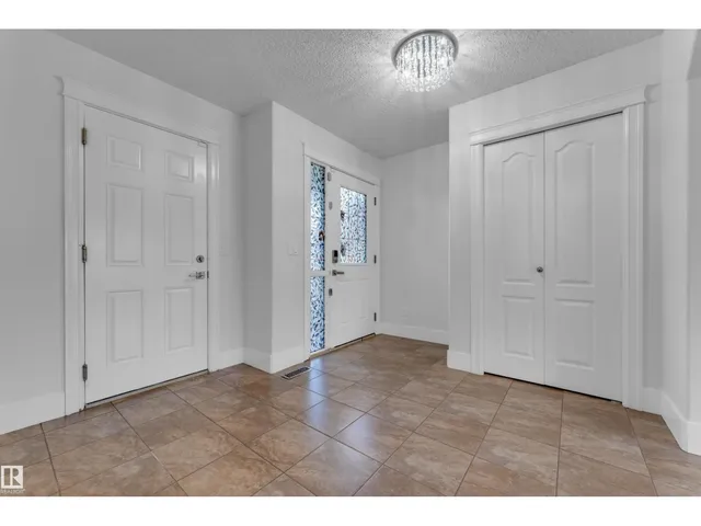 3003 25 AV, Edmonton 3