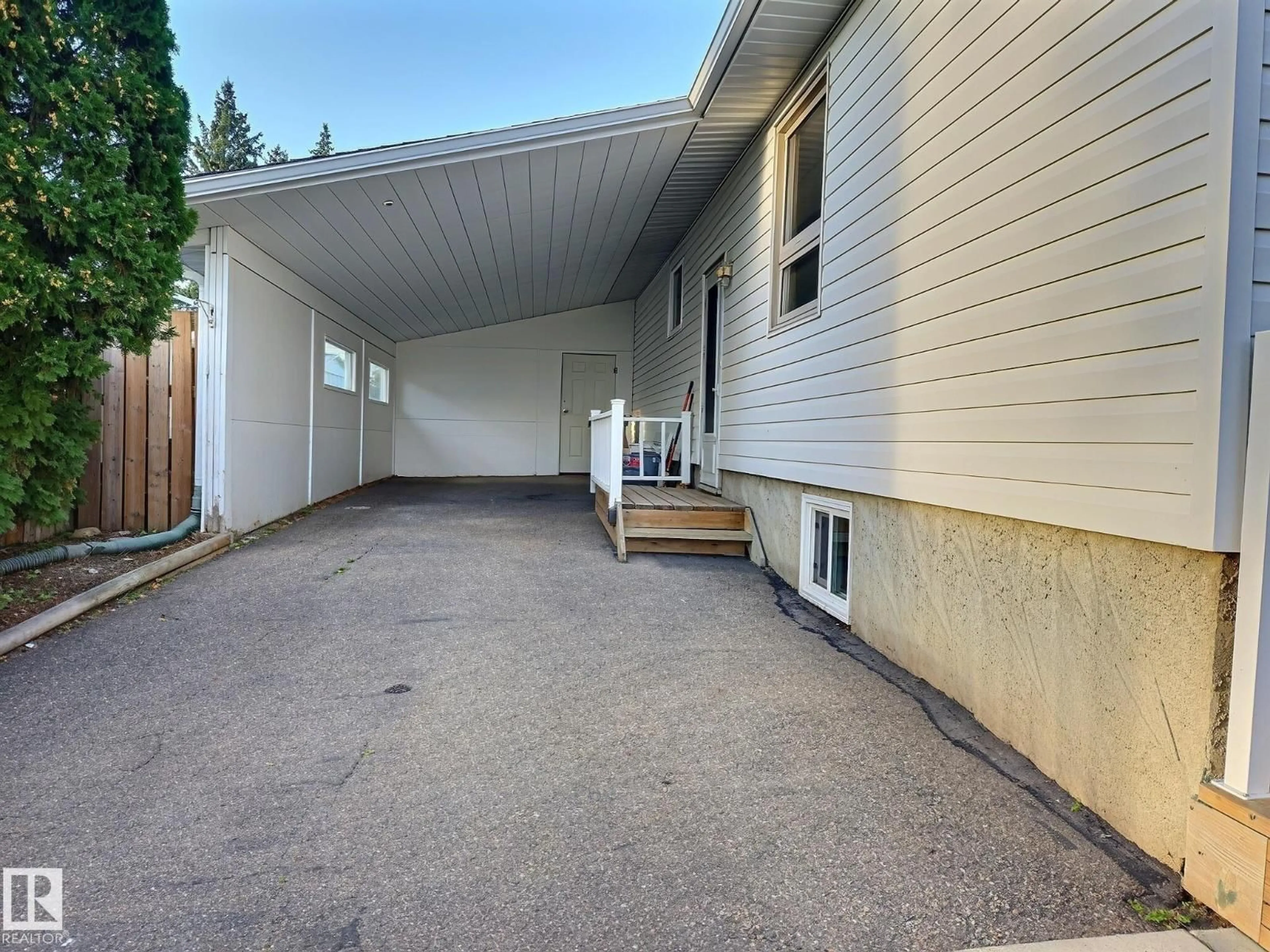 Patio, street for 5122 46 AV, St. Paul Town Alberta T0A3A4