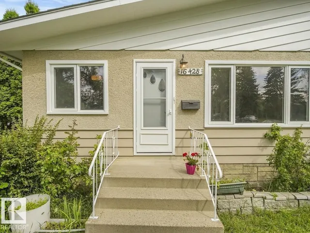 16428 88 AV, Edmonton 2
