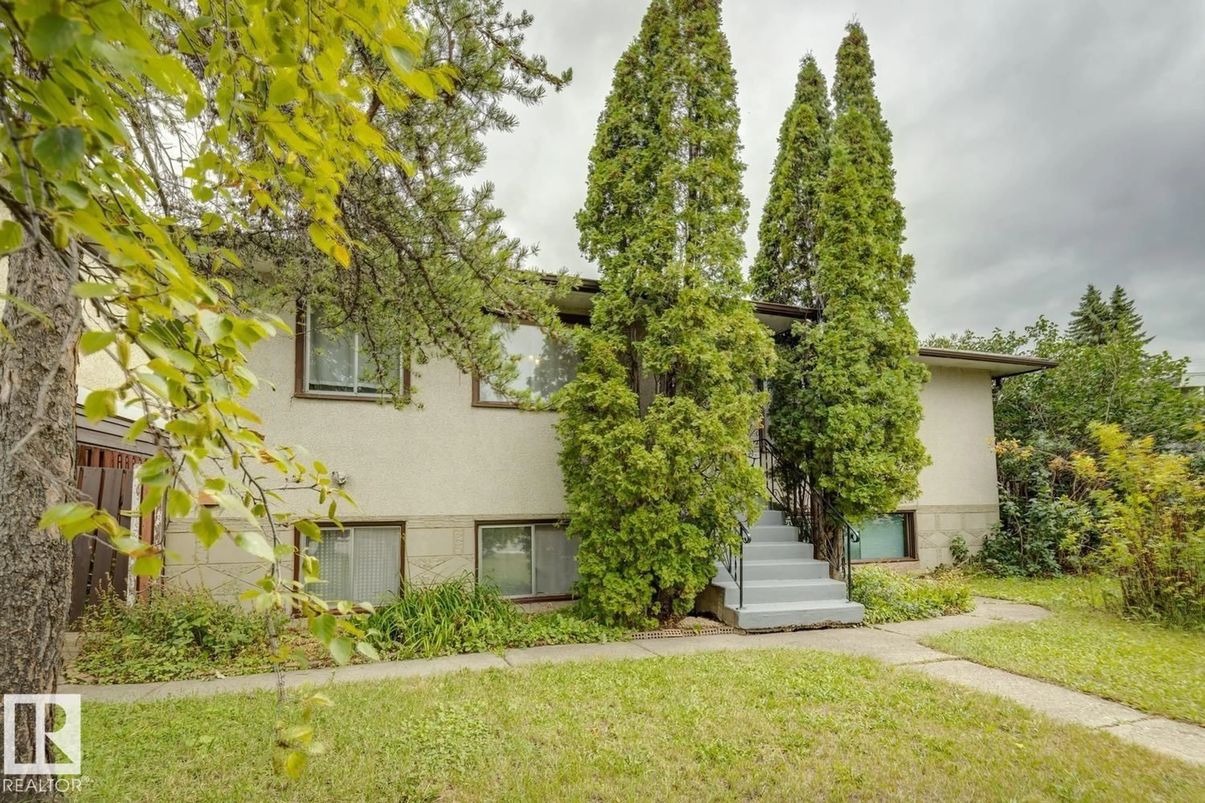 Unknown for NW - 12721/12723 91 ST, Edmonton Alberta T5E3P2