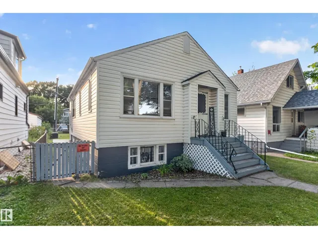 11406 83 ST, Edmonton 2