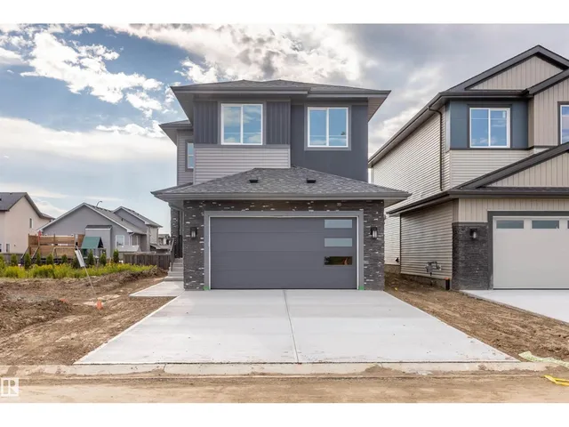 10458 104 ST, Morinville 2