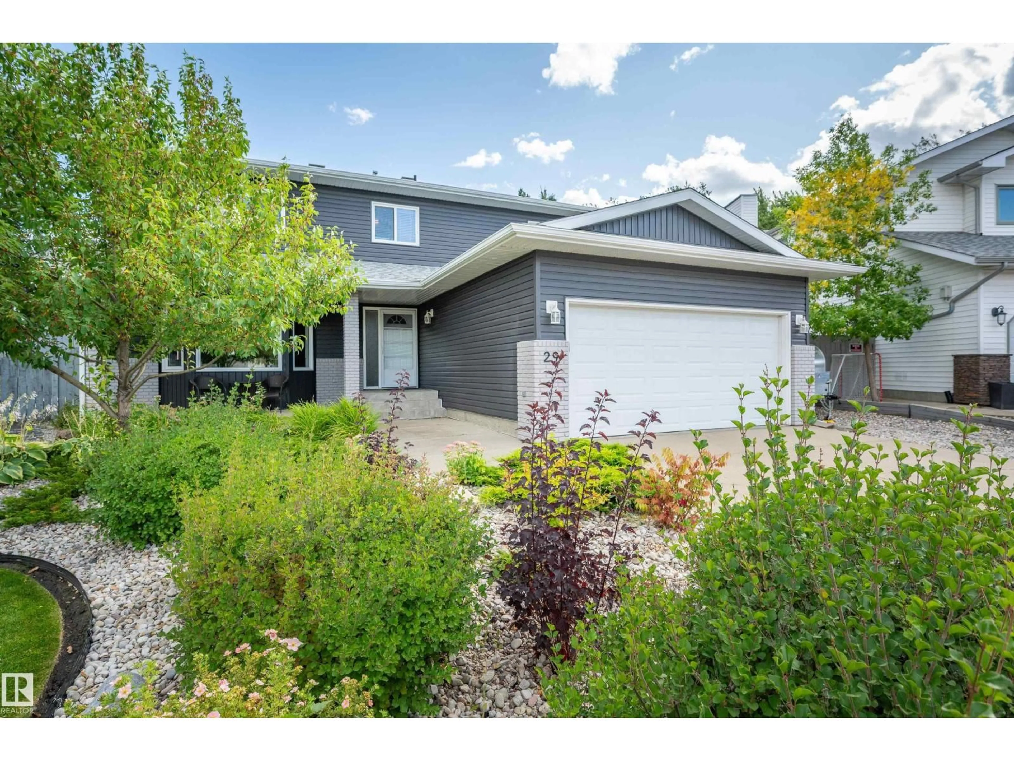 Home with vinyl exterior material, street for 29 CARMEL WD, Sherwood Park Alberta T8A5L1