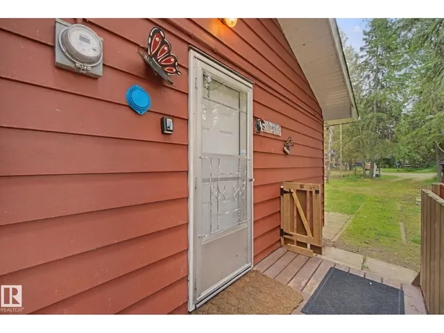 15 CEDAR AV, Rural Lac Ste. Anne County 5